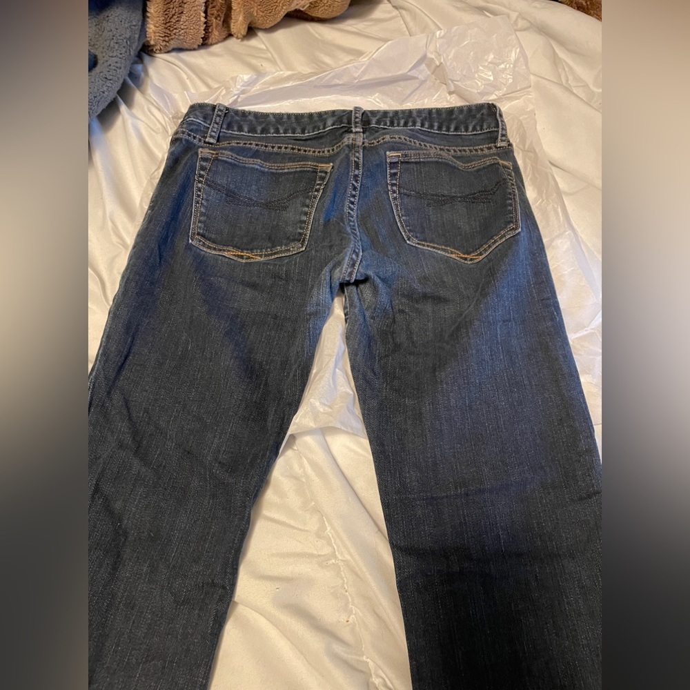 straight bootcut dark wash jeans 
#bellaswan#twilight#blythdoll